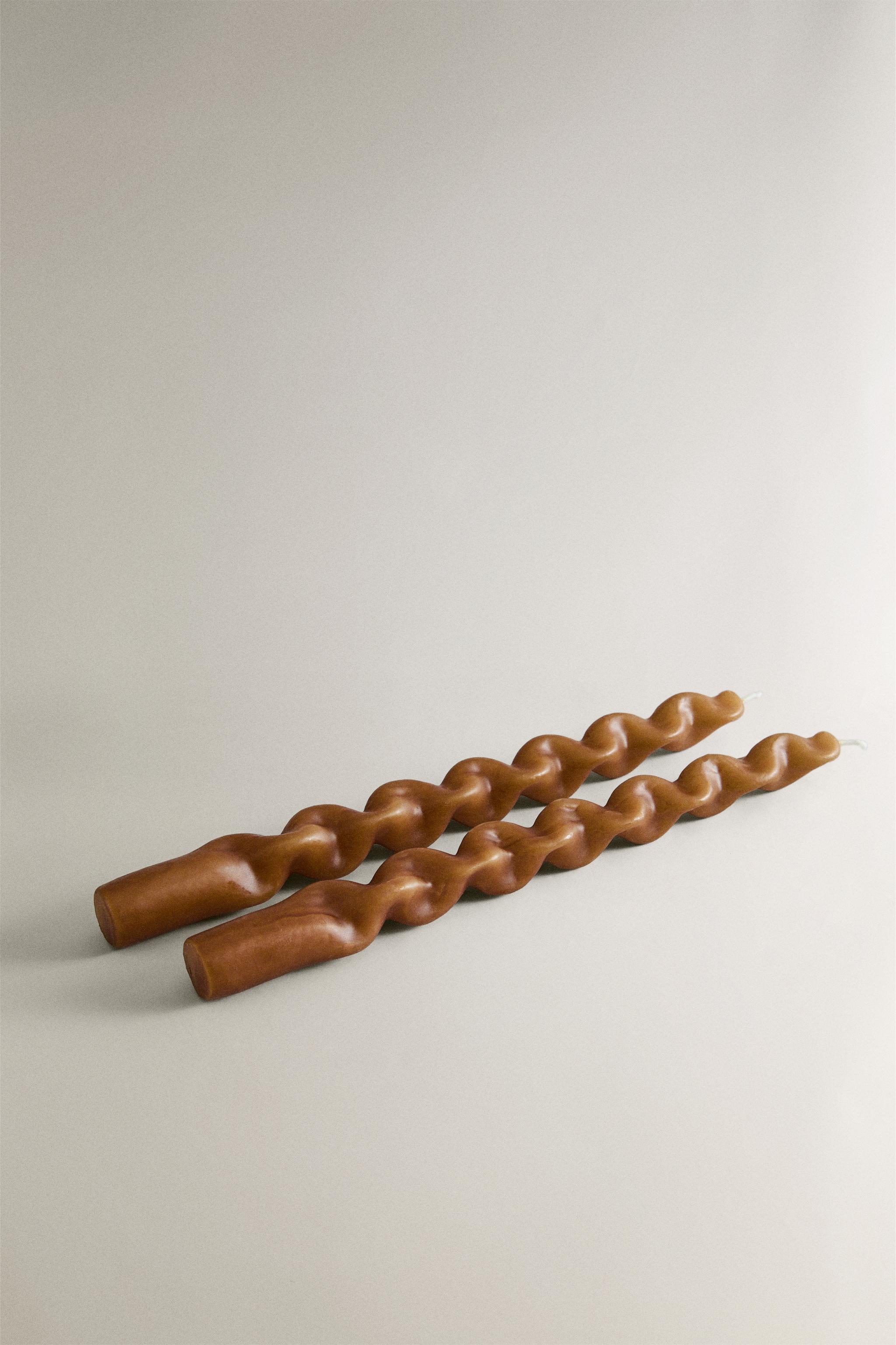 PACK BOUGIES DÉCORATIVES SCULPTURALES (PACK DE 2)